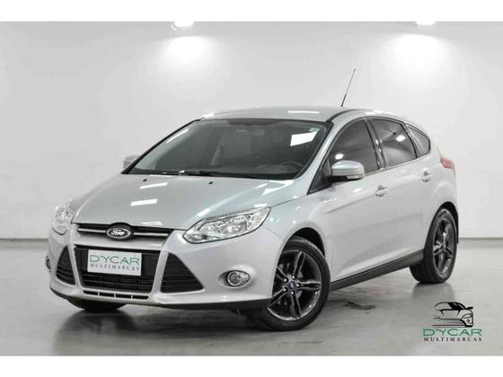 FORD FOCUS 2.0 SE 16V FLEX 4P POWERSHIFT FORD FOCUS 2.0 SE 16V FLEX 4P POWERSHIFT